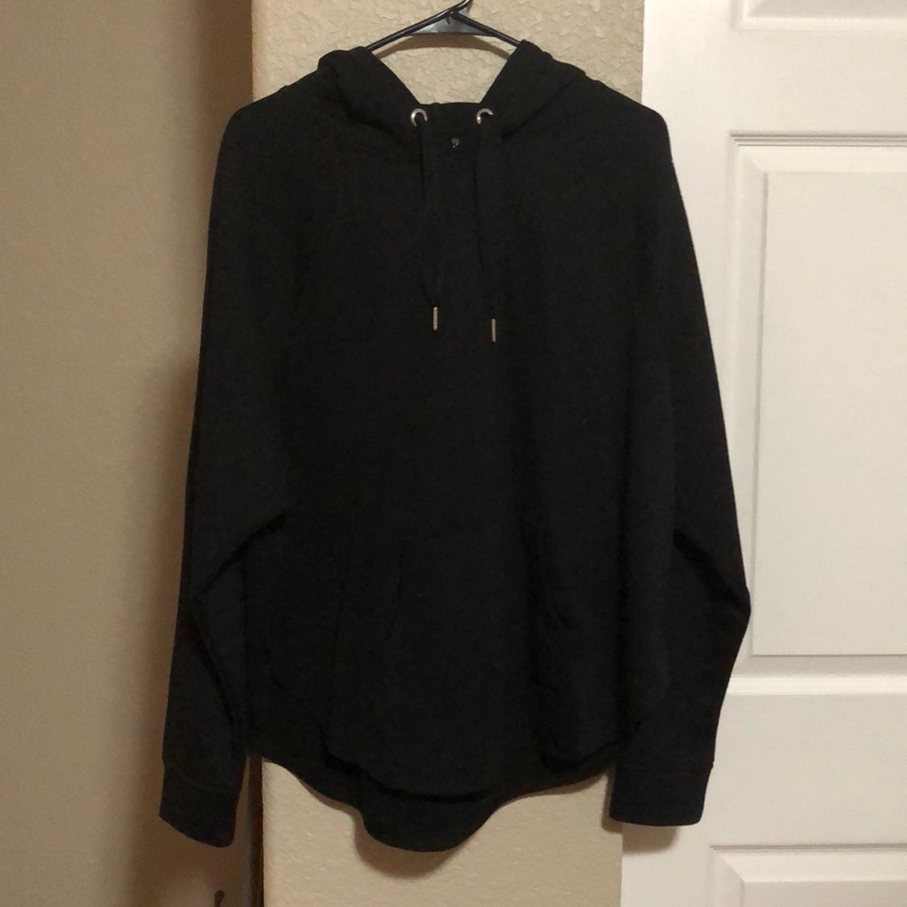 Victoria’s Secret Sport black pullover